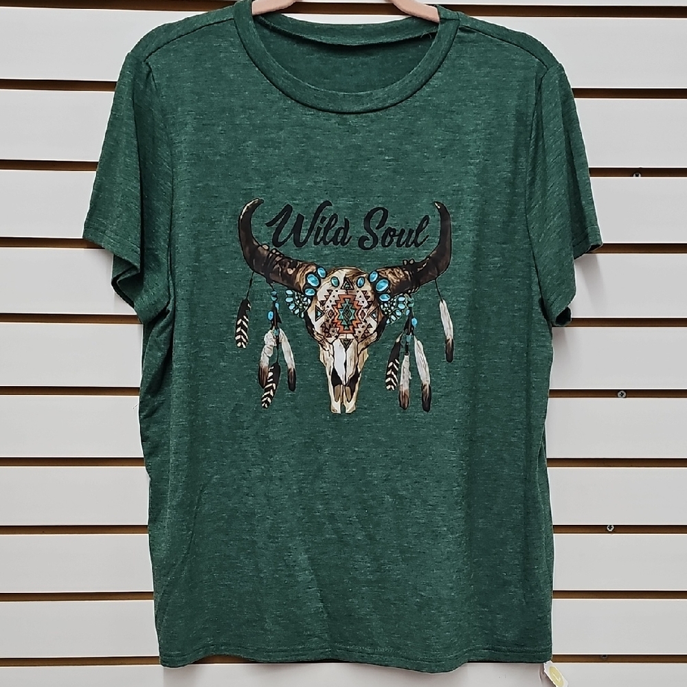 Wild Soul L Green Graphic Tee with Bull Skull Design